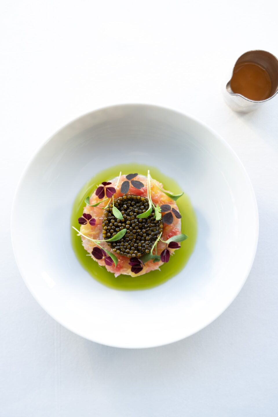 ©Bertille Chabrolle_Daurade royale marinée aux agrumes, caviar Kristal_01