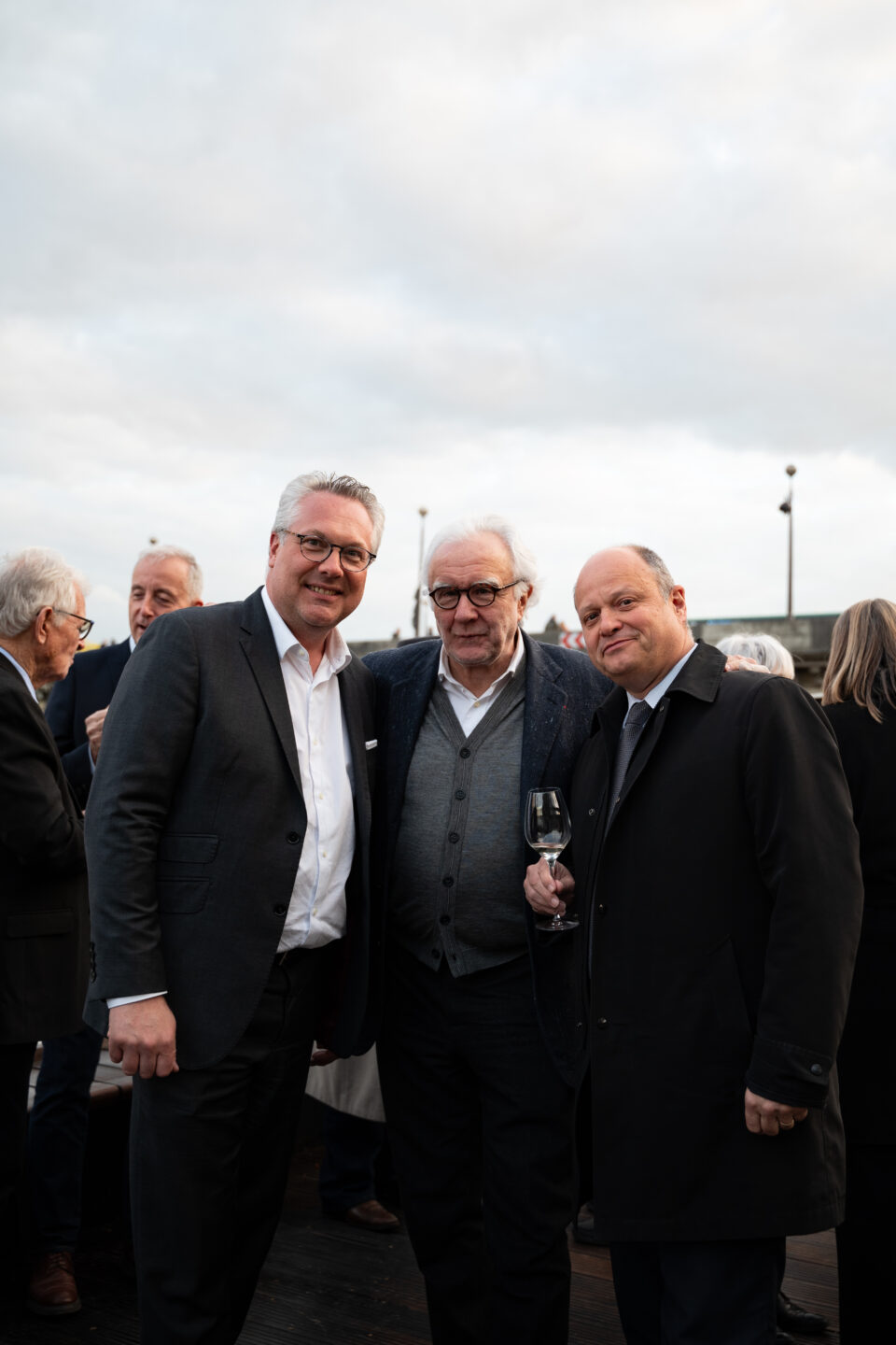 Photo avec Alain Ducasse, Jérôme Lacressonnière et un membre du CNES