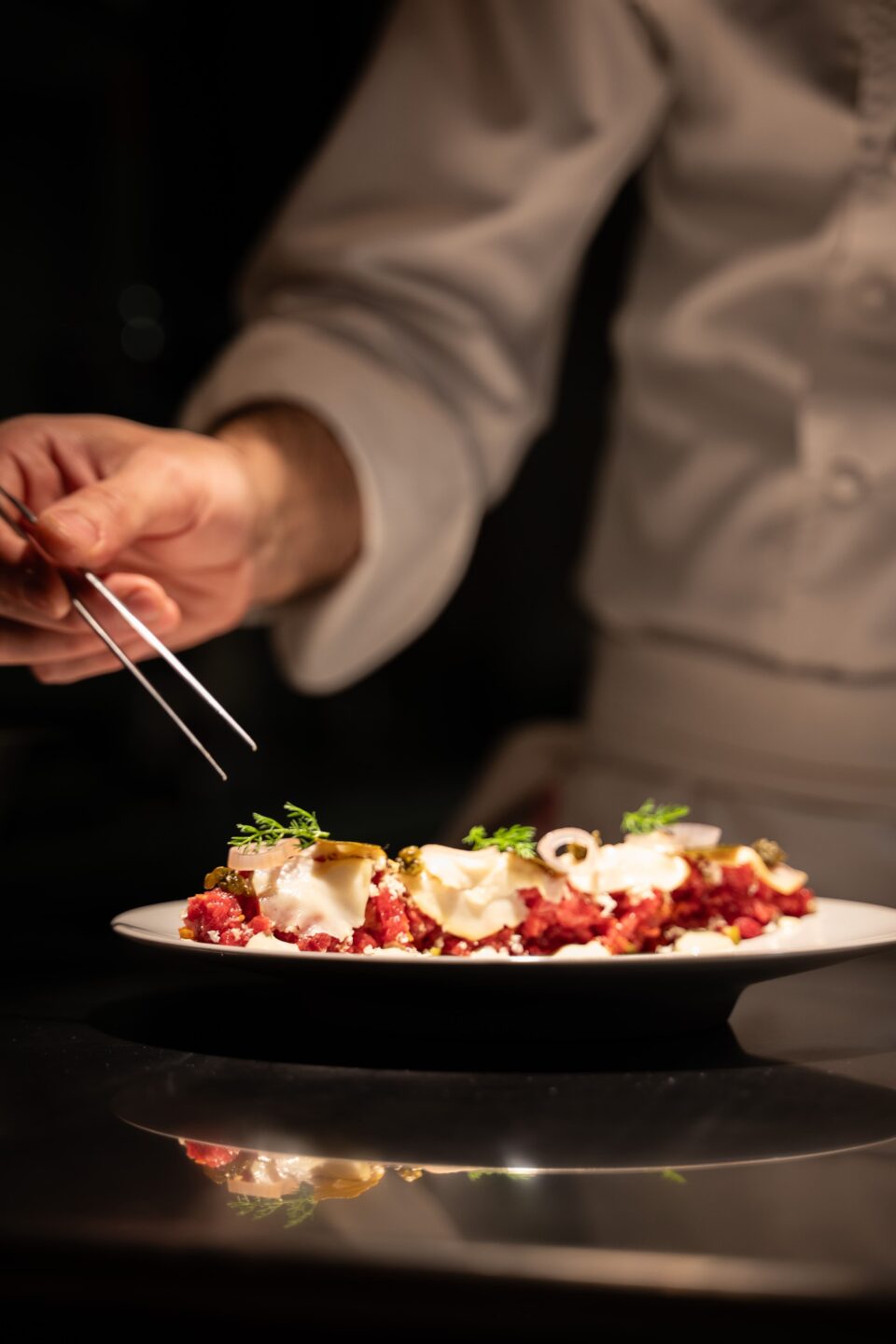 ©Bertille Chabrolle_Tartare de boeuf, scamorza fumée et câpre_01