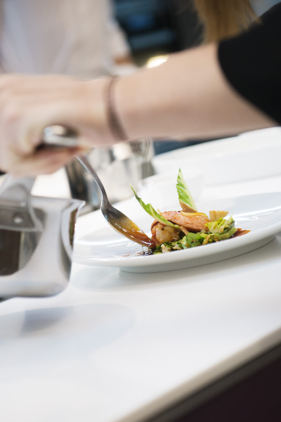 Touche finale au passe avant service en salle